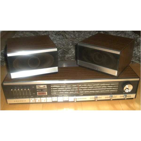 Grundig Radio RTV 700 - radioexperto.com