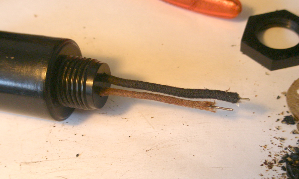 Reparacion de radio antigua - condensador